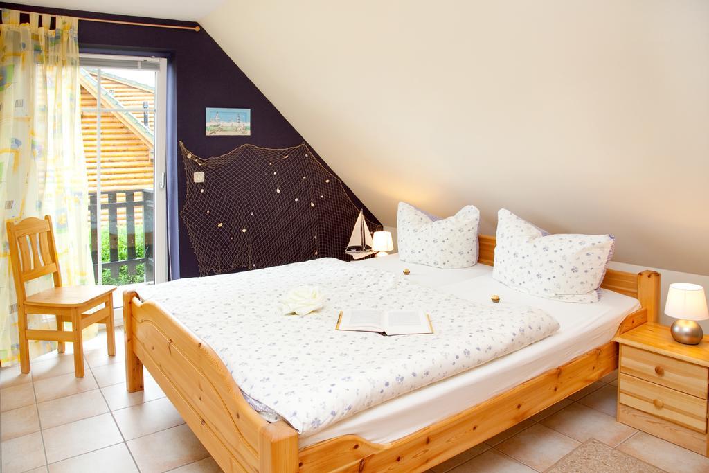 Ferienwohnung Milow Polchow Ngoại thất bức ảnh